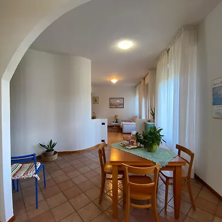 Casa Dandelle Apartment
